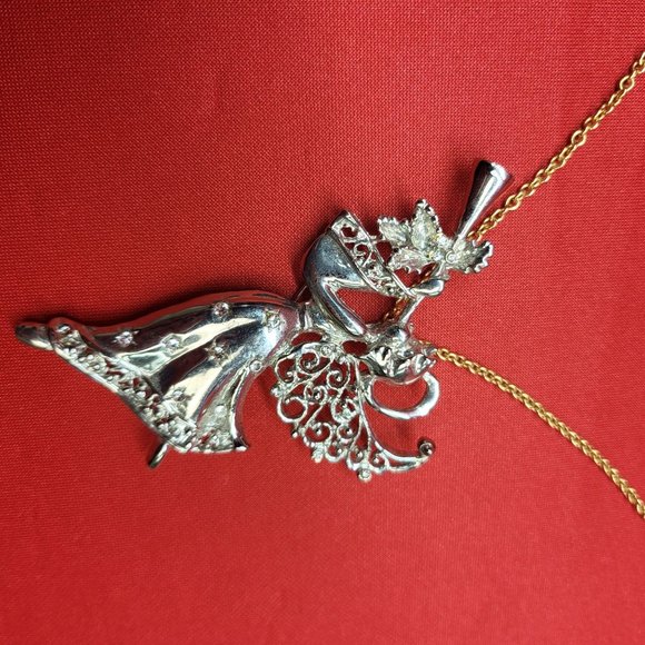 Angel Playing Trumpet Christmas Pin Brooch - Picture 12 of 12